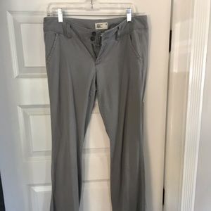 Women’s American Eagle size 4 XLong gray pants